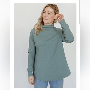 Blondie Apparel Classic Dusk Sweater Mock Neck Made in Canada Green Size S